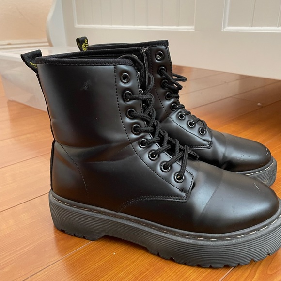 Black Combat Platform Lace Up Boots - Picture 2 of 4